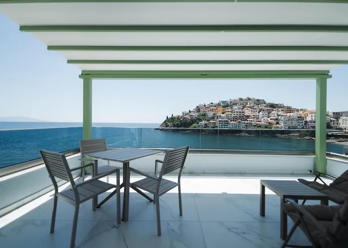 Karnayo Apartments