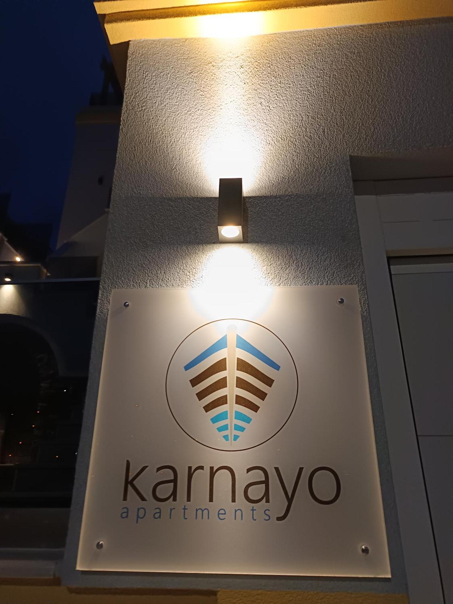 Apartment Karnayo *