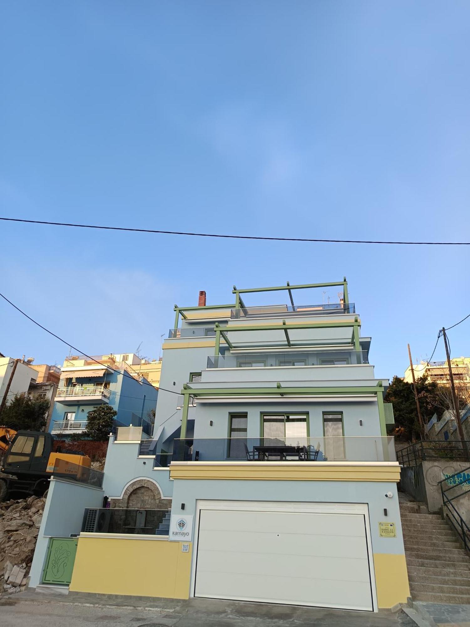Karnayo * Kavala